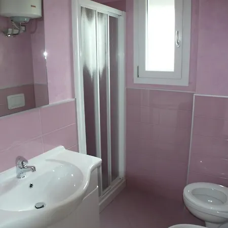 Ferienwohnung Fuer 6 Personen Ca 45 Qm In Bibione, Adriakueste Italien Und Umgebung - B63277 Daire