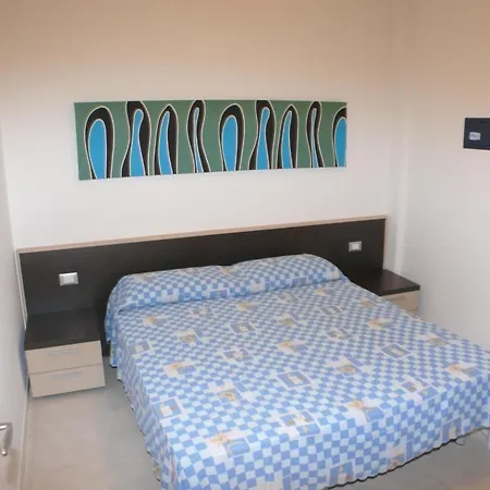 Ferienwohnung Fuer 6 Personen Ca 45 Qm In Bibione, Adriakueste Italien Und Umgebung - B63277 *